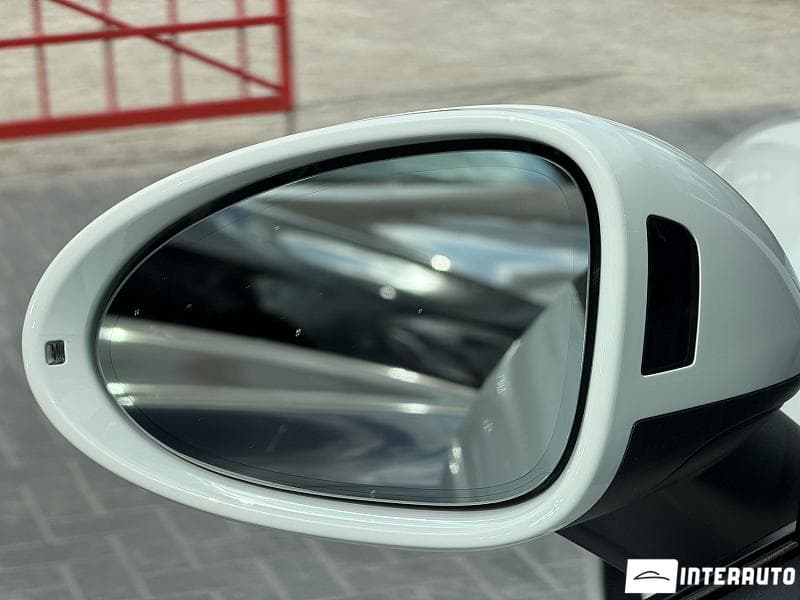 2018 Porsche Macan — Miniatură 22