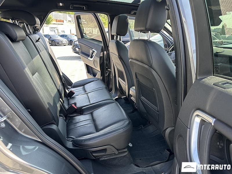 2018 Land Rover Discovery Sport — Miniatură 15