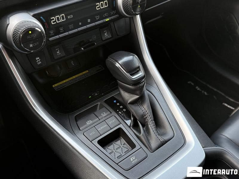 2020 Toyota Rav-4 — Miniatură 17