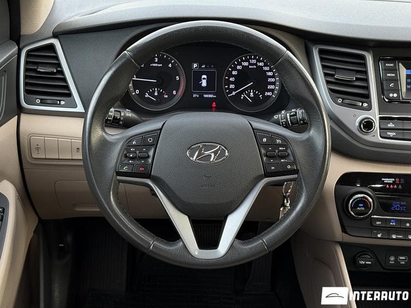 2016 Hyundai Tucson — Miniatură 8