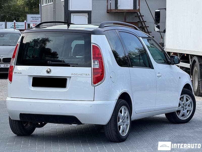 2014 Skoda Roomster — Miniatură 4