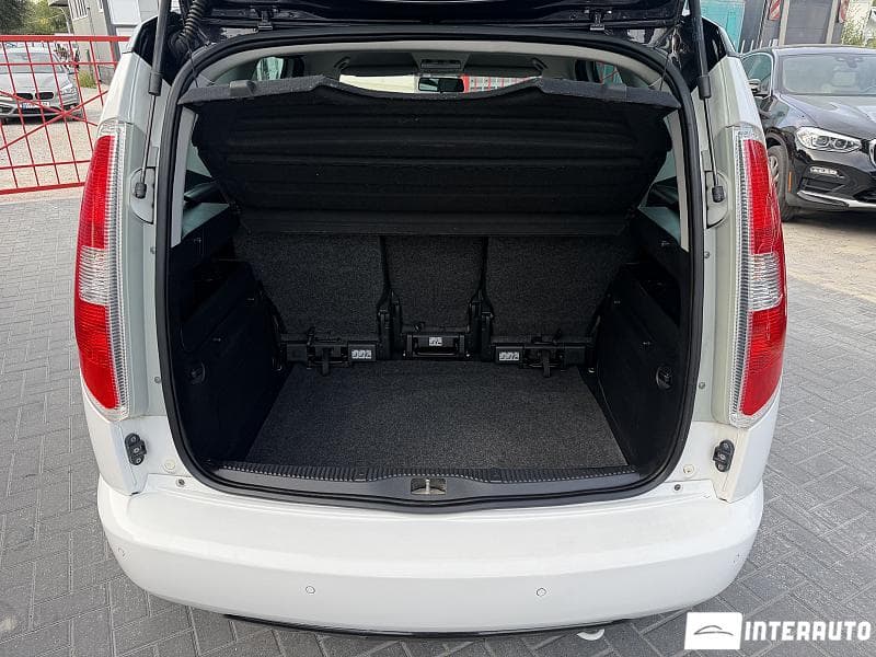 2014 Skoda Roomster — Miniatură 17