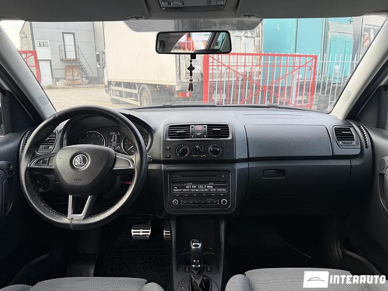 2014 Skoda Roomster — Miniatură 9