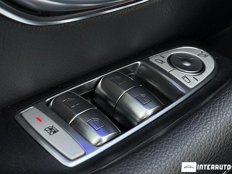 Mercedes E 300e 2020 — Миниатюра 8