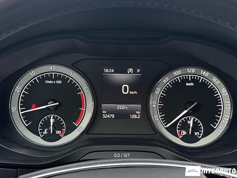 2022 Skoda Karoq — Miniatură 10