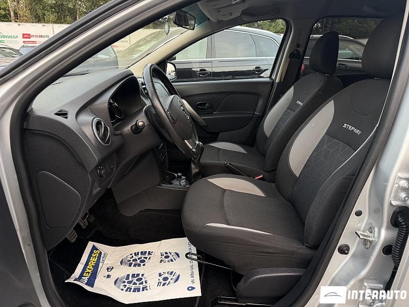 2013 Dacia Sandero — Miniatură 5