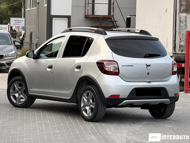 2013 Dacia Sandero — Miniatură 4