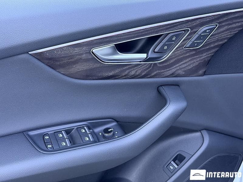 2018 Audi Q8 — Miniatură 17