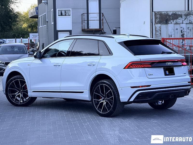 2018 Audi Q8 — Miniatură 2