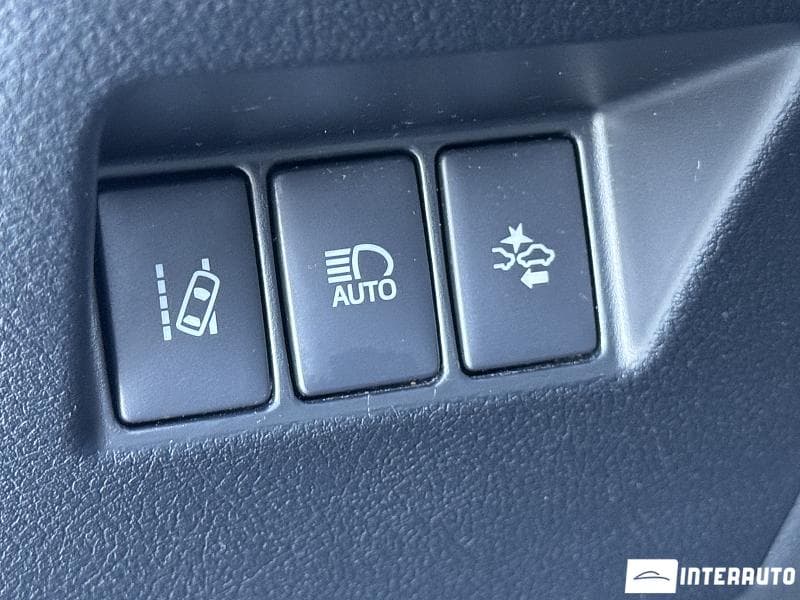 2018 Toyota Yaris — Miniatură 16