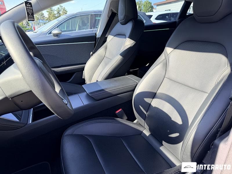 2023 Tesla Model 3 — Miniatură 9