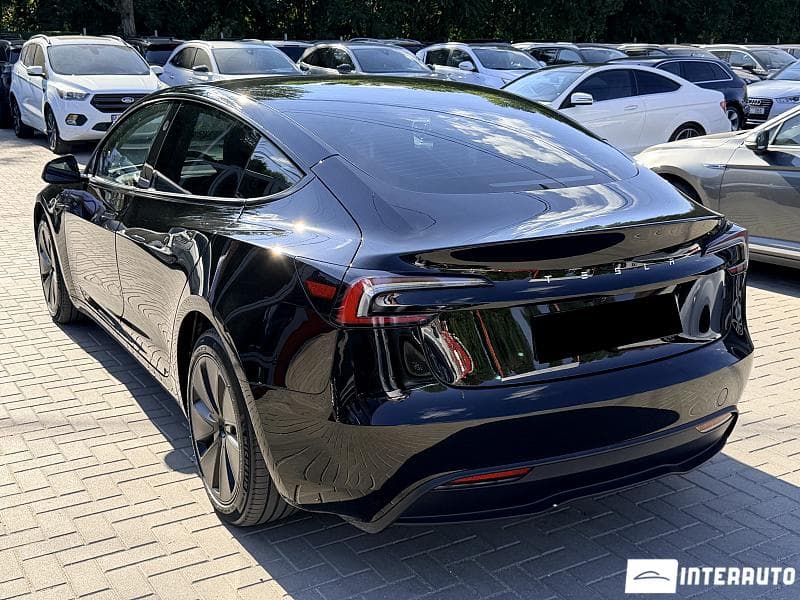 2023 Tesla Model 3 — Miniatură 4