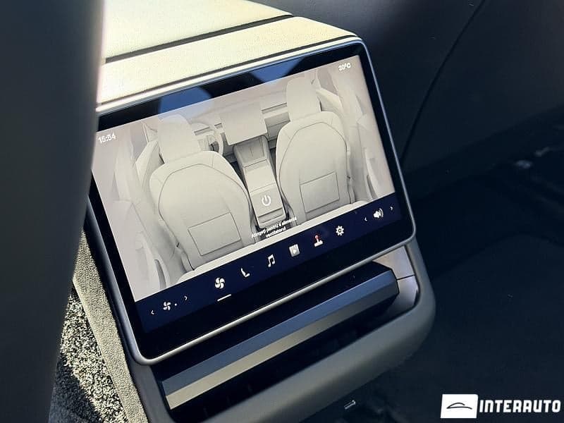 2023 Tesla Model 3 — Miniatură 19