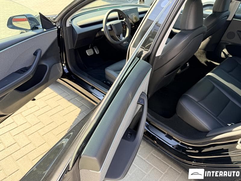 2023 Tesla Model 3 — Miniatură 16