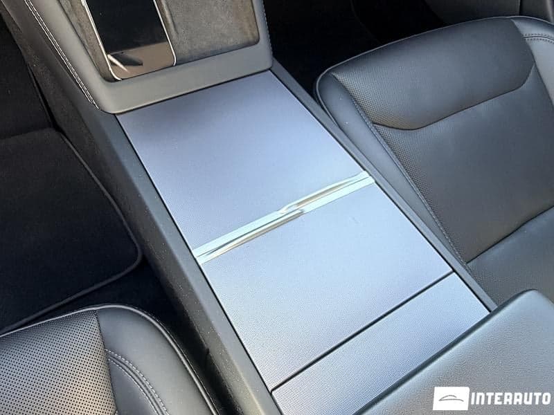 2023 Tesla Model 3 — Miniatură 14