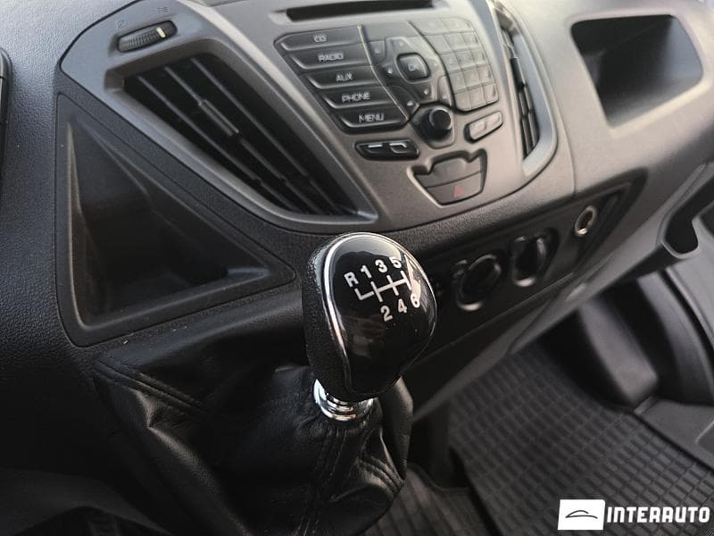 2012 Ford Transit — Miniatură 10