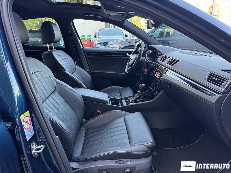 2019 Skoda Superb — Miniatură 19