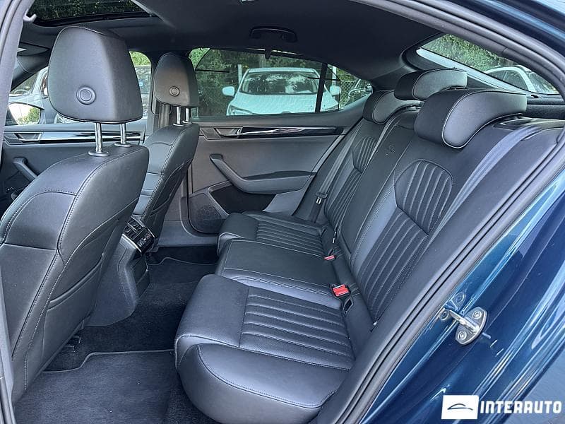 2019 Skoda Superb — Miniatură 21