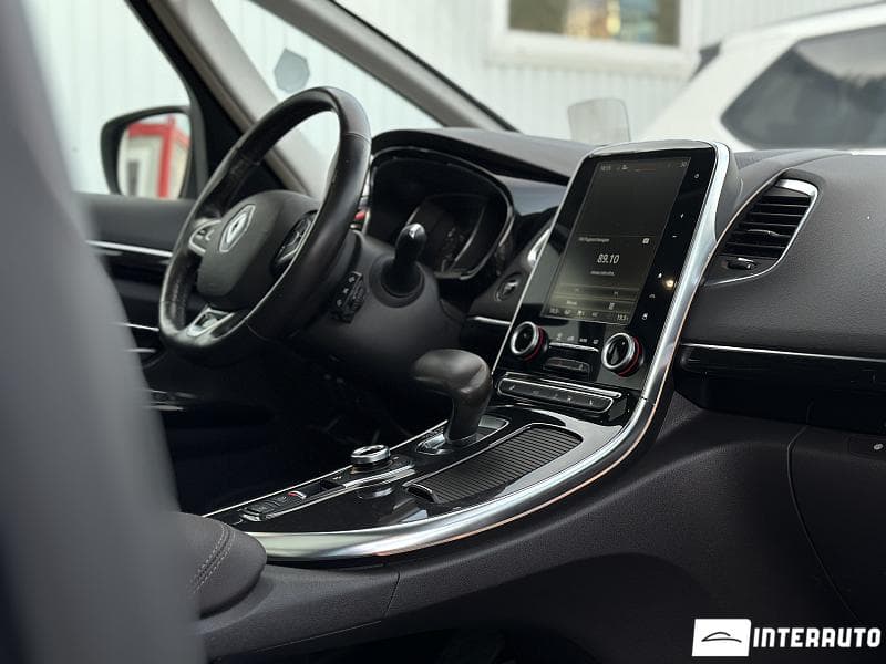 2016 Renault Espace — Miniatură 17