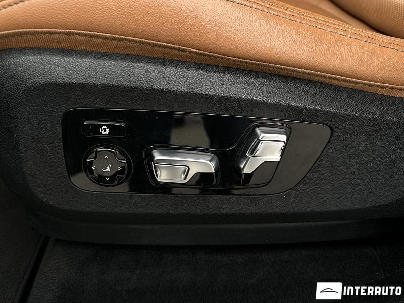 2019 BMW X5 4.0i — Miniatură 11
