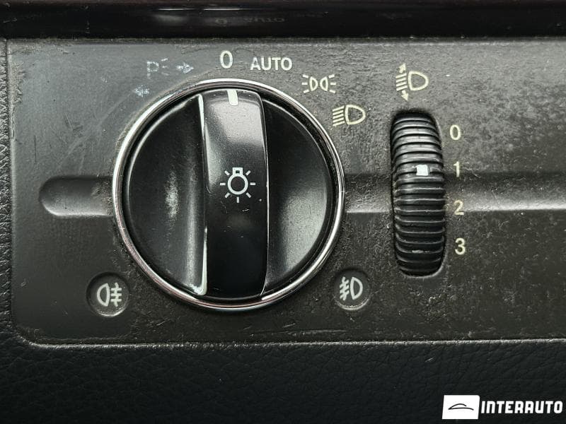 2005 Mercedes E 220 — Miniatură 9