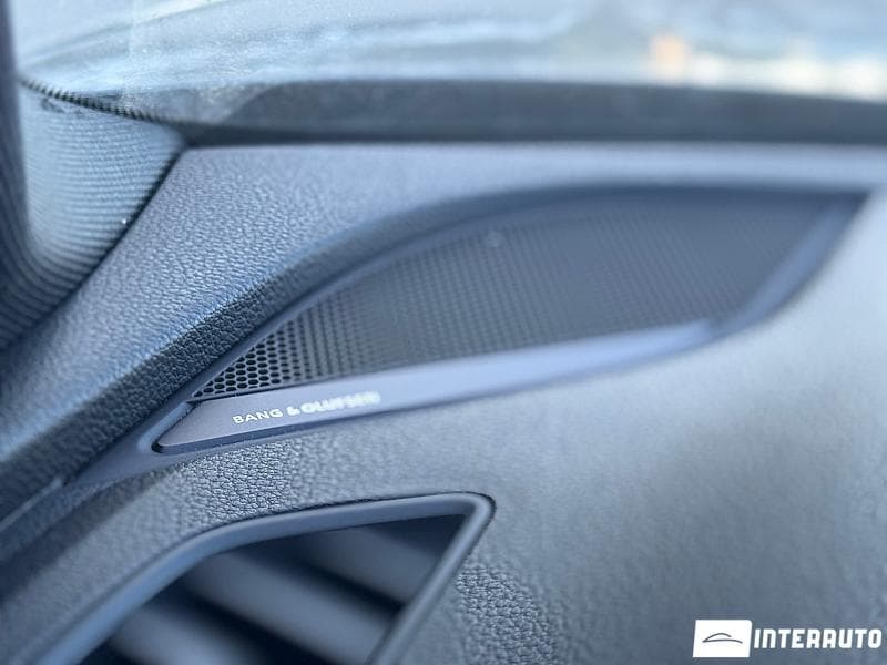 2017 Audi S4 — Miniatură 9