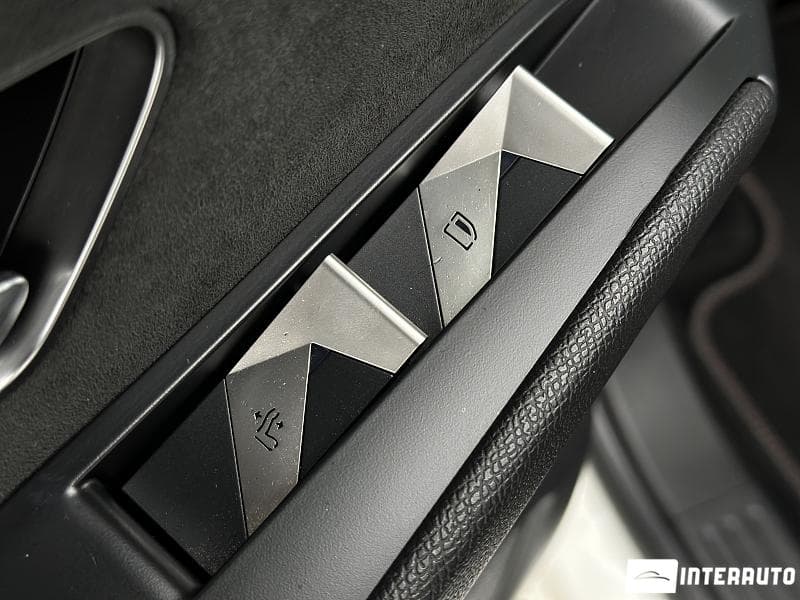 2018 Citroen DS7 — Miniatură 9