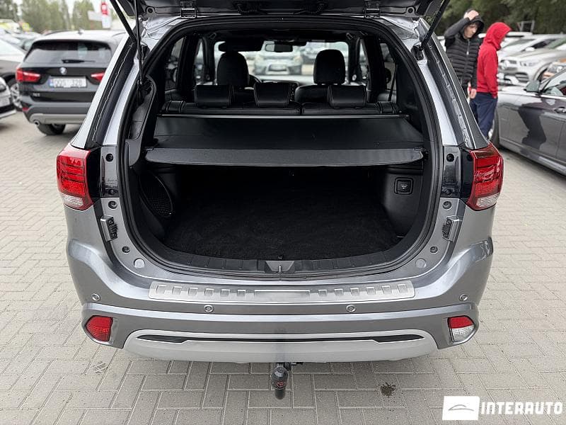 2018 Mitsubishi Outlander — Miniatură 21