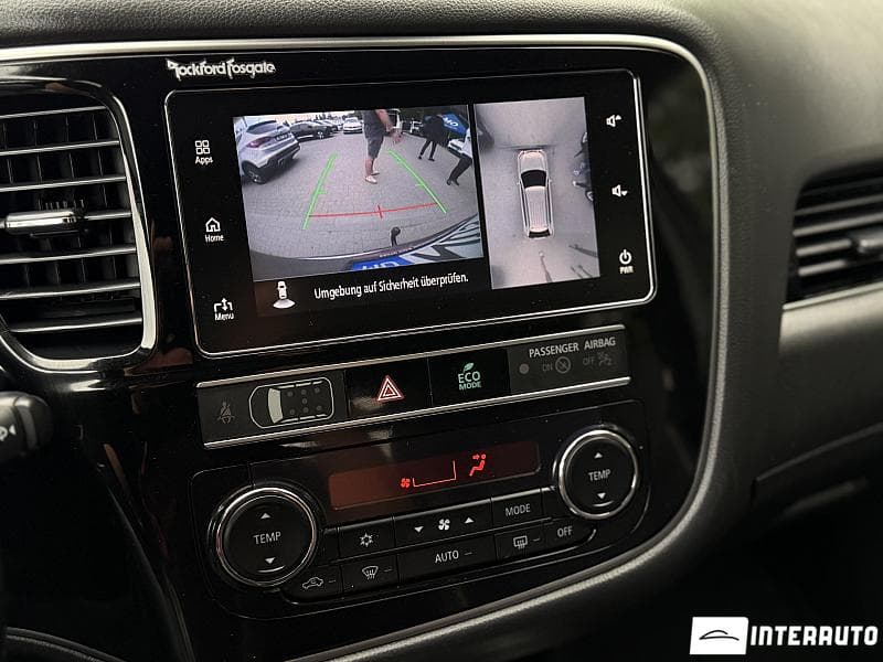 2018 Mitsubishi Outlander — Miniatură 13