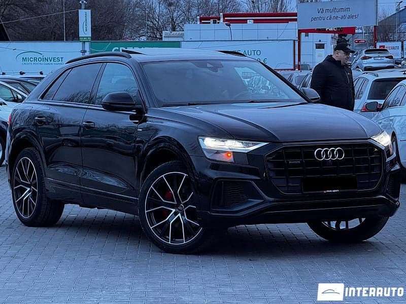 Audi Q8