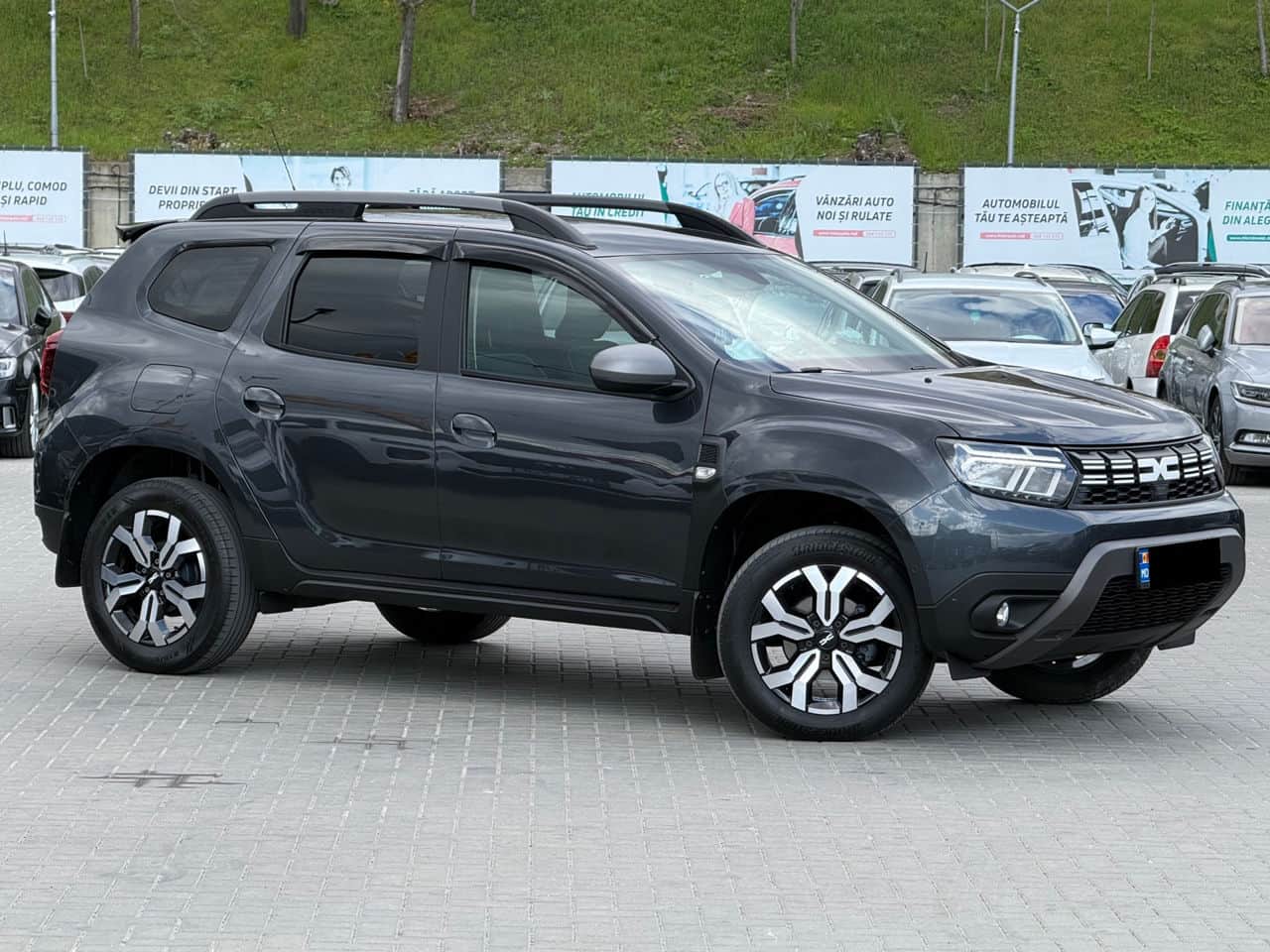 2023 Dacia Duster