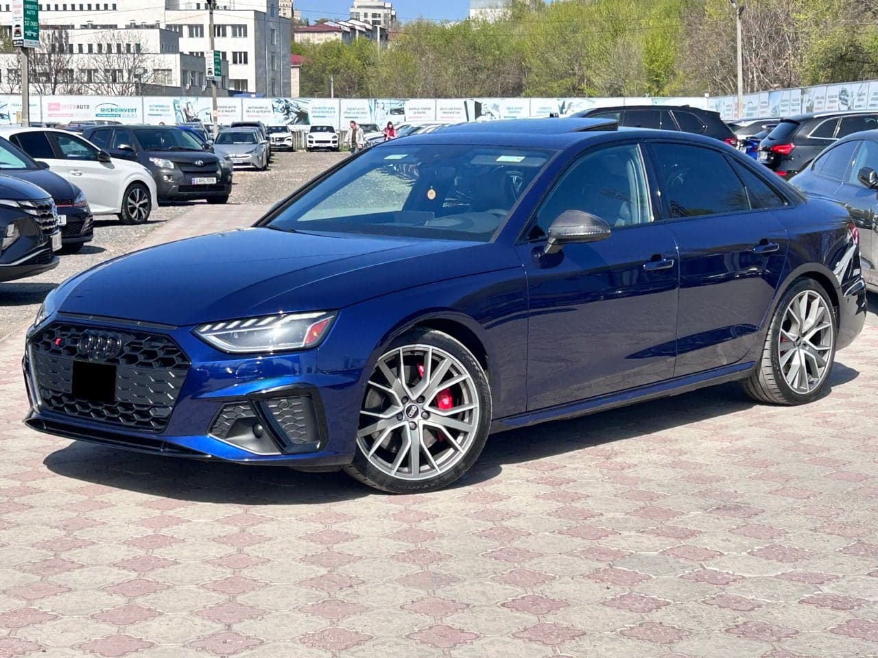 Audi S4